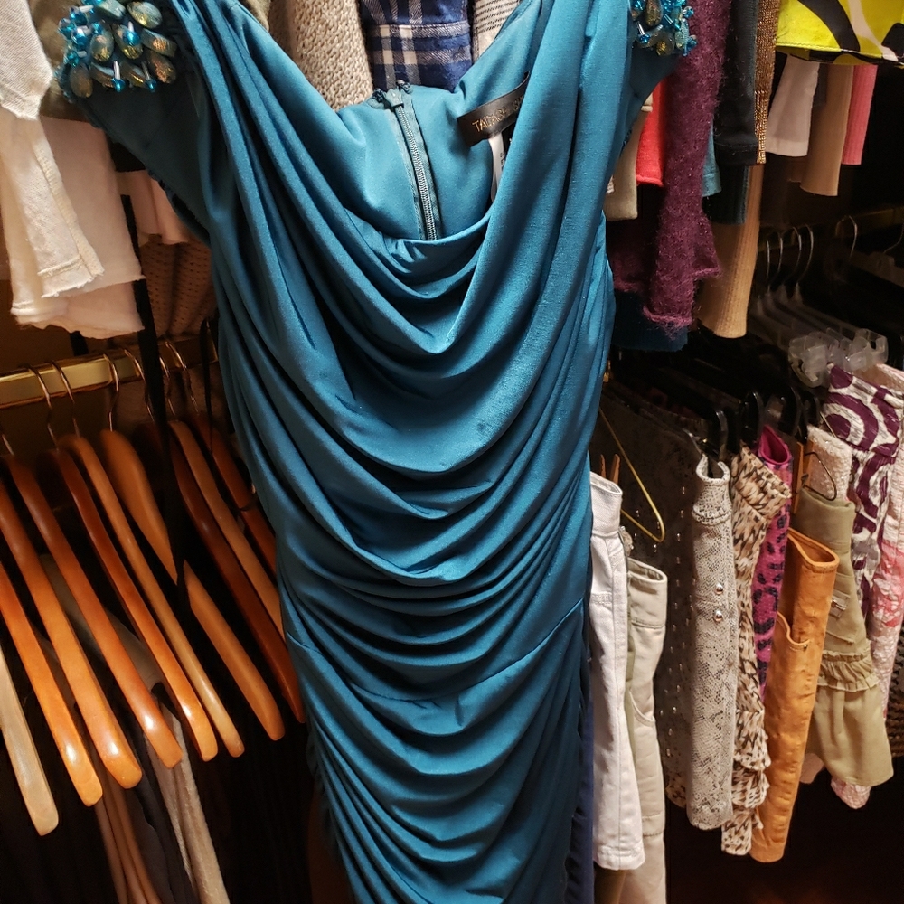 Gorgeous sleeveless designer evening dress